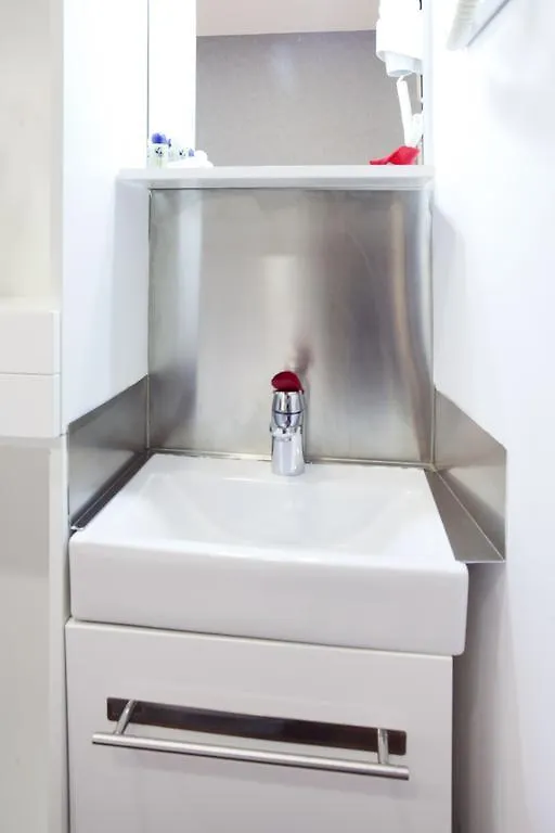 Barcelona Rooms Triple With Private Bathroom In Gothic
