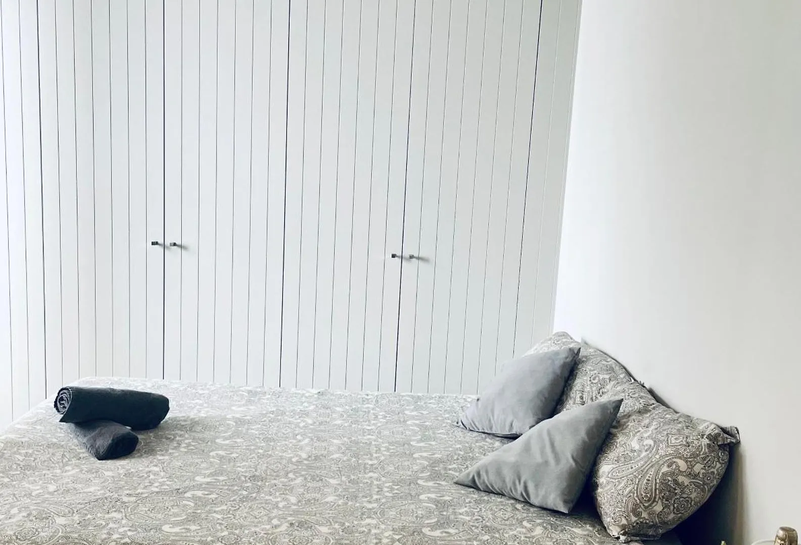 Barcelona Rooms Triple With Private Bathroom In Gothic Spain