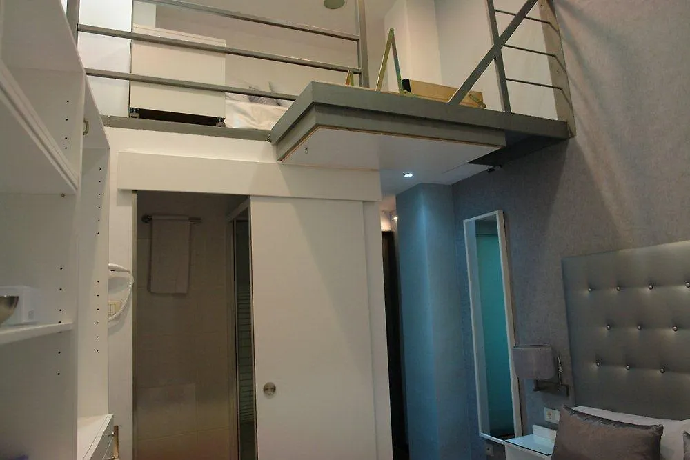 Guest house Barcelona Rooms Triple With Private Bathroom In Gothic