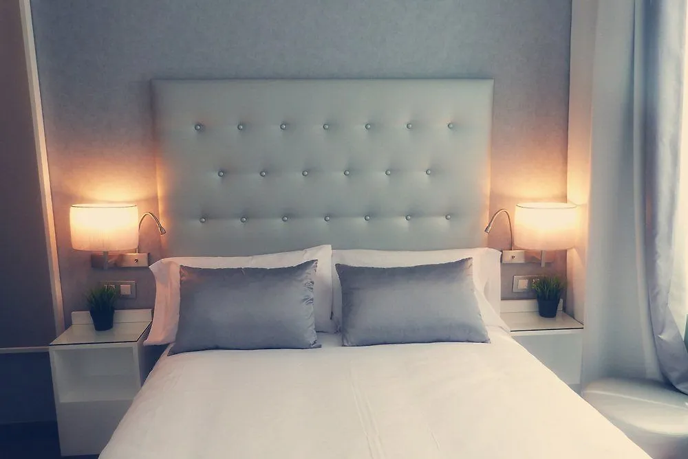 Guest house Barcelona Rooms Triple With Private Bathroom In Gothic